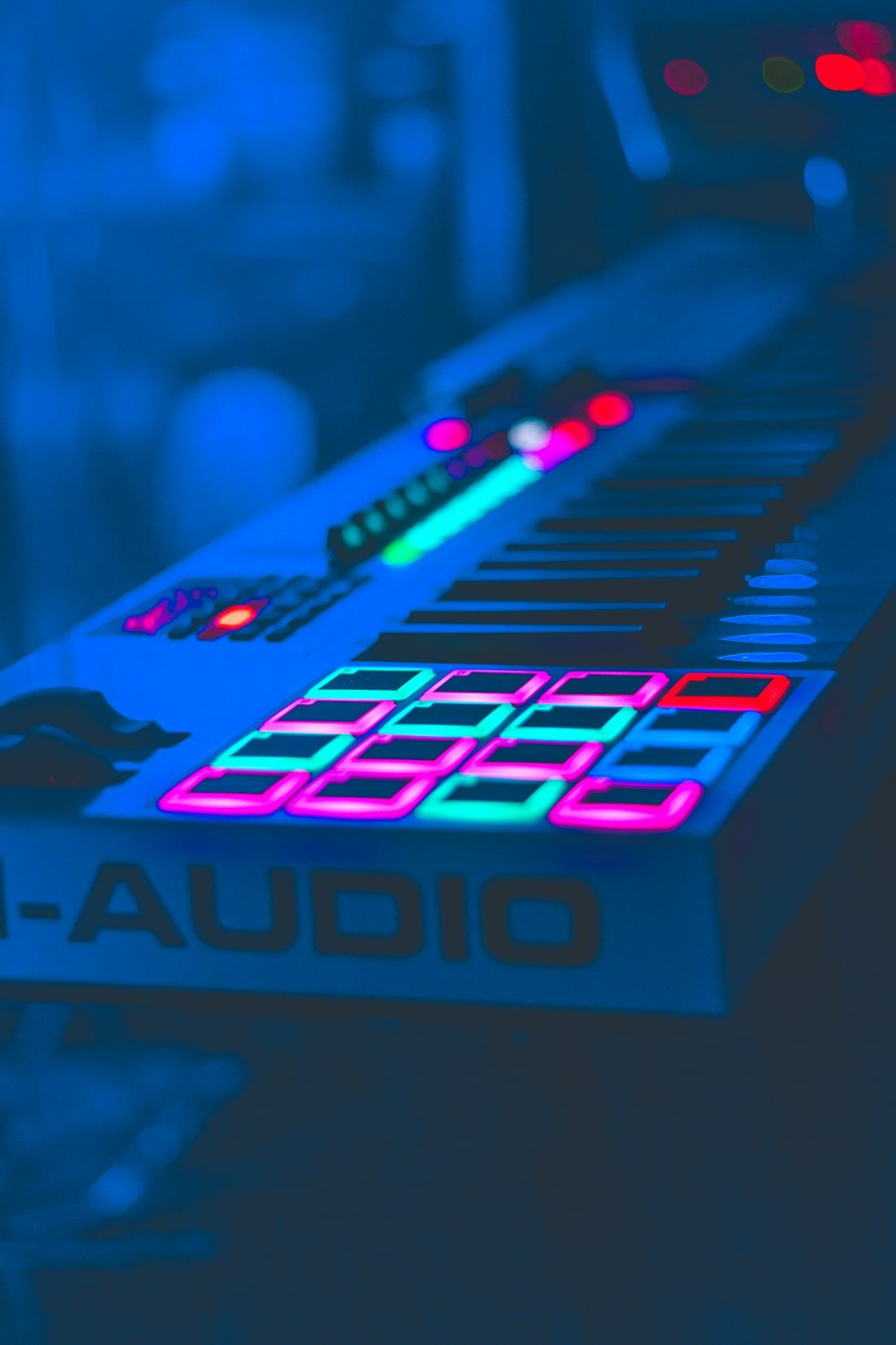 Artists collaborating in a Tunetradr Records studio session